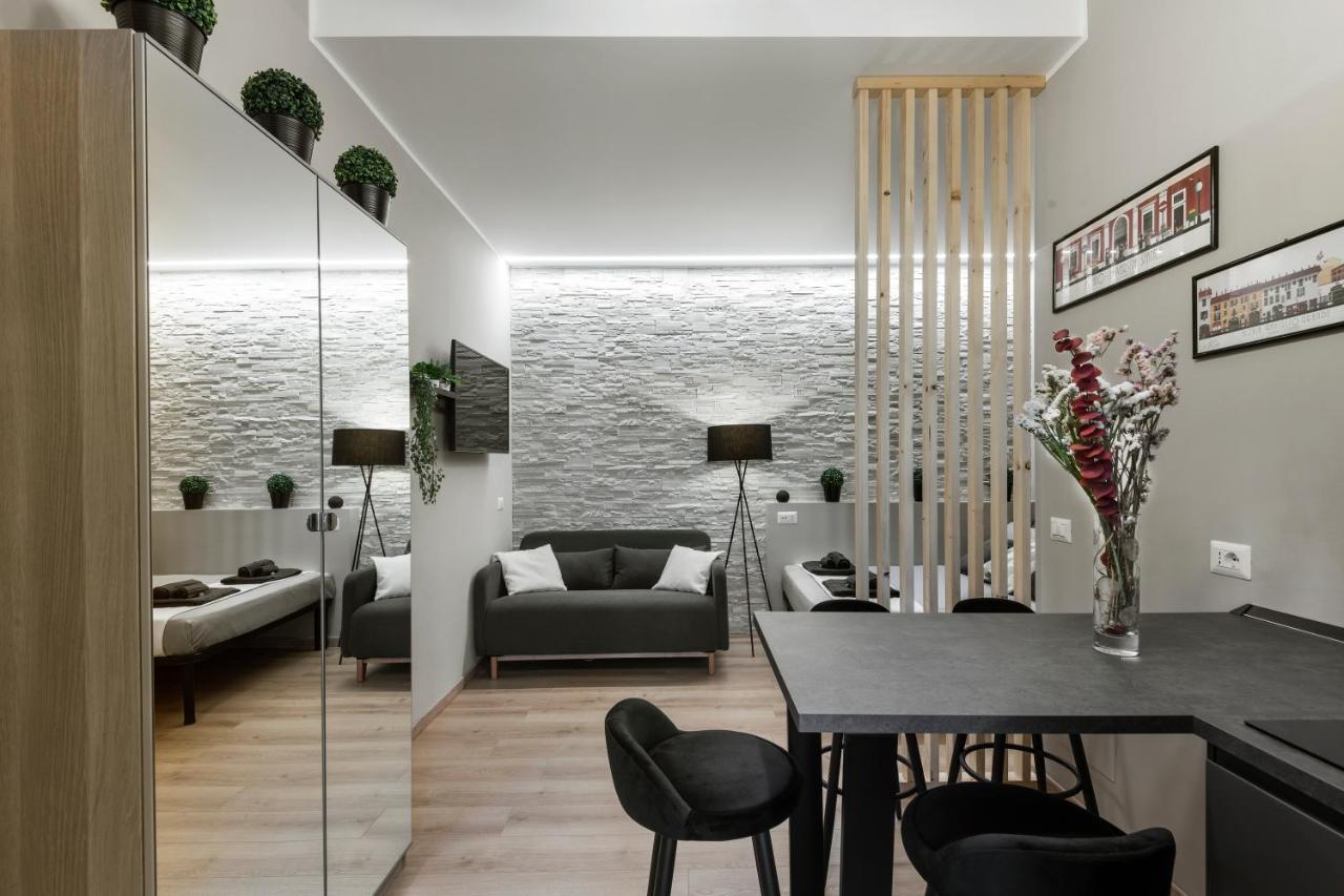 Super Modern And Design Apartment, A Due Passi Dai Navigli Milan Exterior photo